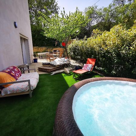 Cool Mediterranean Life 8 People Jacuzzi Barbecue Gametrampoline 2 Parking Villa Beziers Exterior photo